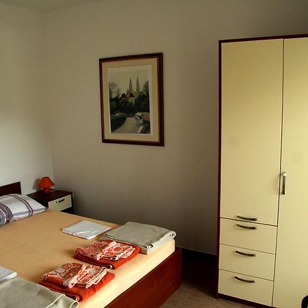 Apartment Alice Novalja Εξωτερικό φωτογραφία