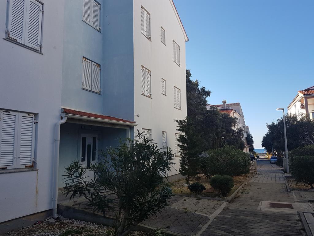 Apartment Alice Novalja Εξωτερικό φωτογραφία